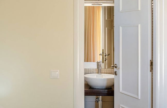 Tuscany Villa Near Marathi Beach 13pl 5bd - Photo 5