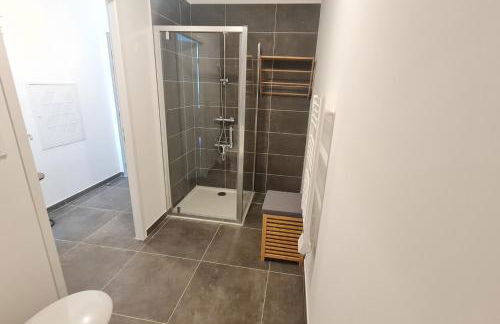 T2 apartment with terrace - Foto 6