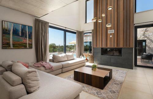 Absolute Traumvilla mit Pool, Sauna, Whirlpool, 6 Bikes, Tischtennis, Outdoor-Kueche, Grillkamin - Photo 9