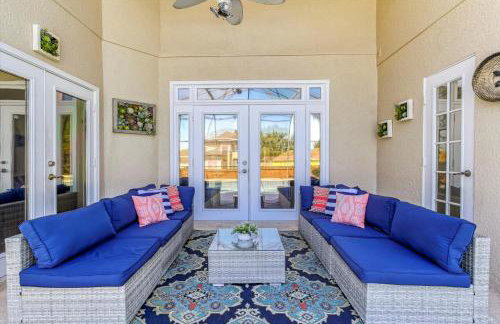 Large Home-Private Pool, Spa, and Pet Friendly Sleeps 12 - Foto 5