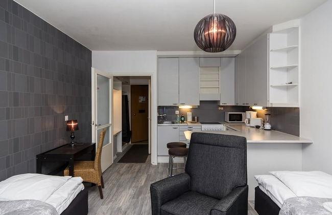 Santa's City Apartments - Photo 4