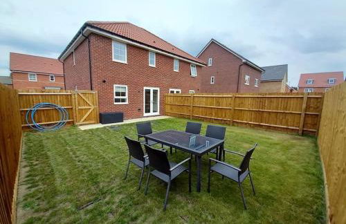 Cozy 3 bed Sasha house in Beeston Nottingham - Foto 35