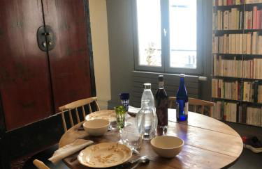 Charming apartment on top floor in Marais -5P - Foto 4