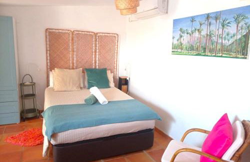 The Alicante Old Town artist workshop, Impressive rooftop, terrace with amazing city views and sea views, BBQ, Air conditioner, Wifi - Foto 13