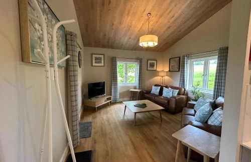 Breckland Lodge 3 with Hot Tub - Foto 30