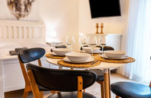 Aposto Apartments 1 - Photo 4