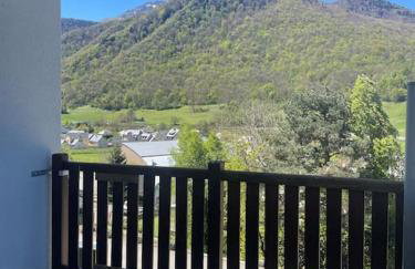 Appartement avec vue sur les montagnes - Au calme et proche du centre ville - Foto 4