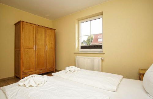 Schicke FeWo mit Terrasse, gratis Nutzung vom AHOI Erlebnisbad und Sauna in Sellin - Haus De niege Wech FeWo 01 - Foto 16