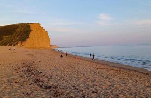 Bow Cottage - Photo 2