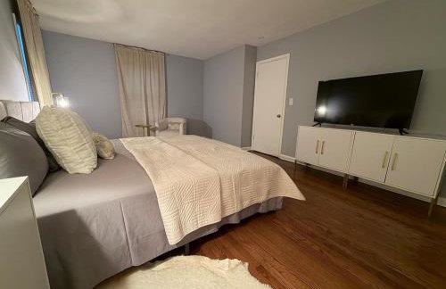 TheCreekHouse 5BR Sanctuary w Sunroom and Games - Foto 20