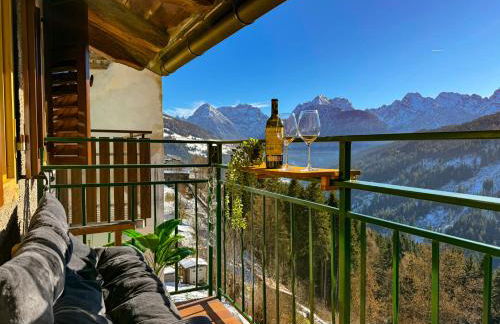 White peak - in the Comelico countryside - Foto 19