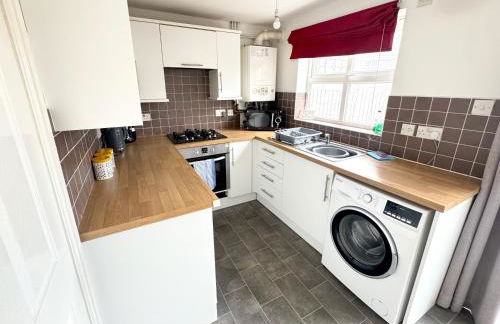 House number 12 sleeps up to 4 with Smart TVs in every room - Foto 6