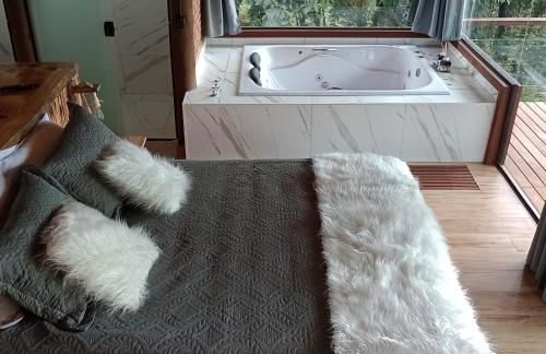 Chalé Valle dos sonhos romântico privativo com hidromassagem e lareira - Foto 11