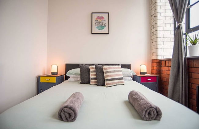 Unique Industrial Apartment - Foto 8