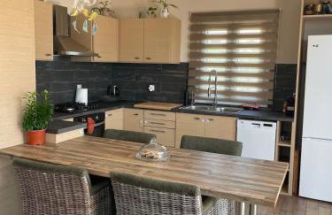 Sea View Serenity 3BR Home near Beach & Town - Foto 28