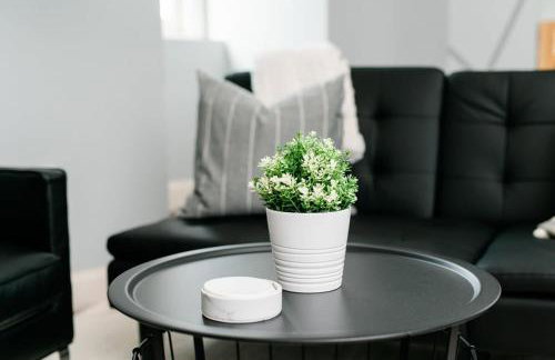 Modern Chic Suite - Amazing Location - GroupStay - Foto 4