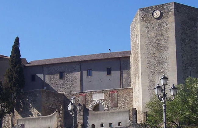 Tour privato di Melfi - Foto 1