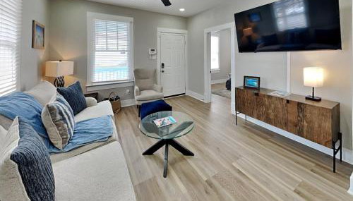 Blue Oasis Retreat - Photo 5, furniture
