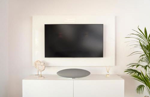 ETHOS Luxury Home - Seaview Villa with Hot-Tub! - Foto 20