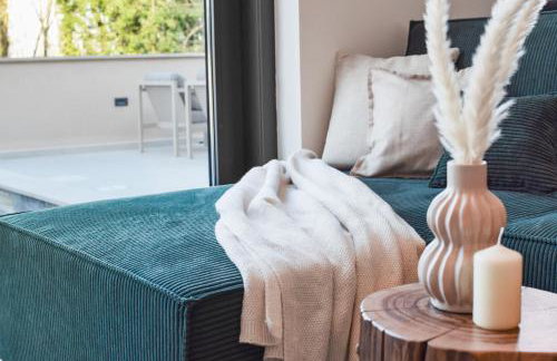 Charming Villa Harmonia with Heated pool and Indoor Jacuzzi surrounded by nature - Photo 44