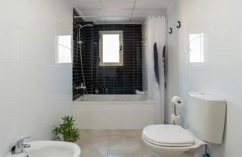 Nuevo y moderno apartamento con aire acondicionado - El Cid 4 - Foto 10