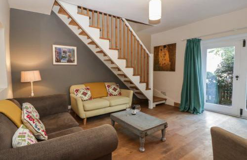 Woodlands Cottage - Photo 11