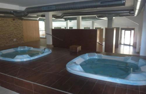 Costa SPA Piscinas de lujo - Playa las Catedrales - Foto 47