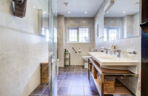 Luxury Home, spectacular grounds, pool & hot tub - Foto 22