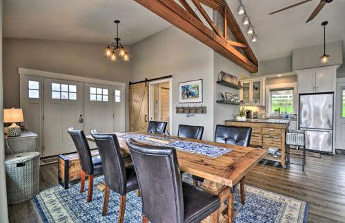 Travelers Retreat Studio with Patio and Yard! - Foto 3