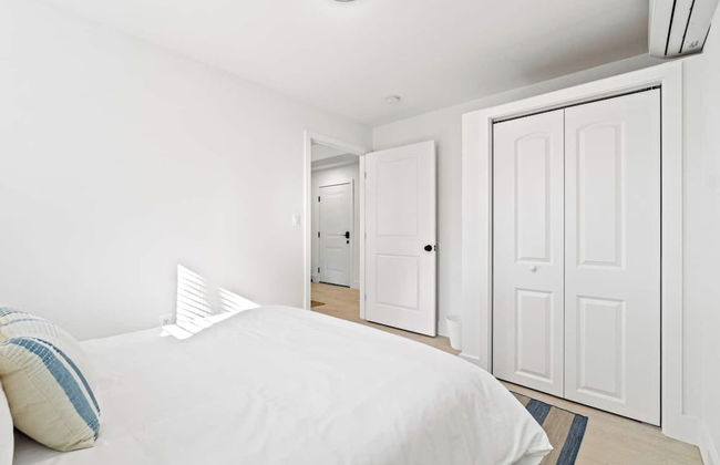 Elegant Condos in Arlington - Photo 4