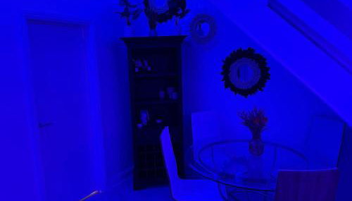 Short Stopzzz & Indoor Hot Tub - Foto 5