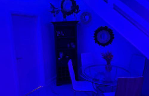 Short Stopzzz & Indoor Hot Tub - Foto 5
