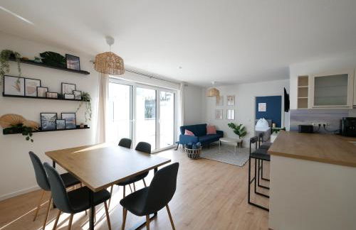 85qm, Parkplatz, zentral, großer Balkon, 2 Bäder - Foto 24