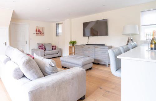 Crooked Cottage in picturesque Upper Oddington - Pass the Keys - Photo 9