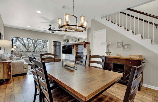 Luxury Riverfront Condo 1 BLK to Schlitterbahn! - Foto 4