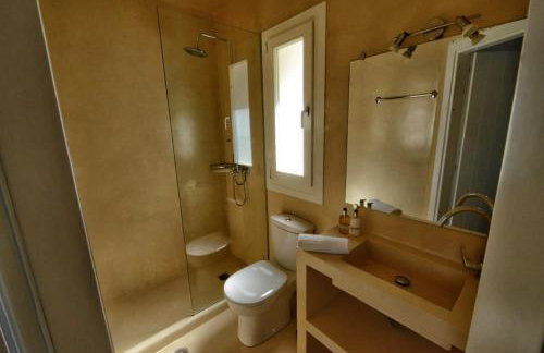 The Cassius Hill House - Photo 21