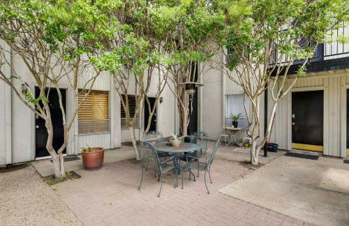 Chic Dallas Condo with Pool, Walk to Knox Street! - Foto 24