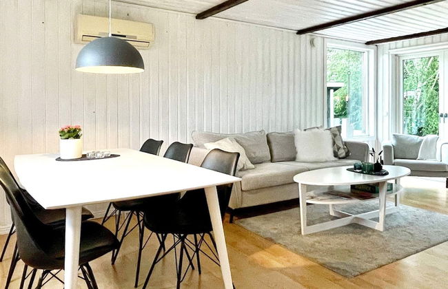 4 Star Holiday Home in Hagby - Foto 10