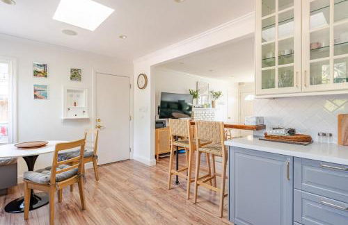 Ocean Cottage, Fire Pit, Trampoline, Outdoor Kitchen - Foto 34