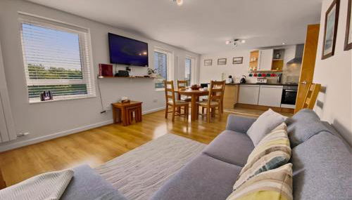 Waterfront Quay - Photo 4