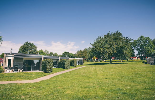 Well-kept Bungalow With Microwave Near Valkenburg - Photo 17