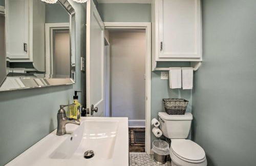 Idyllic Getaway with Deck about 4 Mi to Dtwn Athens - Foto 16