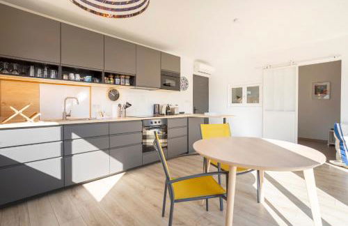 La Cabane - 10 min du port - Foto 11