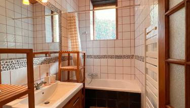 Domaine de charme avec 2 gîtes et piscine couverte - Foto 3