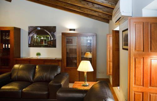 La Casa del Vino - Photo 40