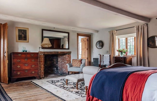 Lavish Tudor Hall Gardens - Sleeps 14 - Foto 36