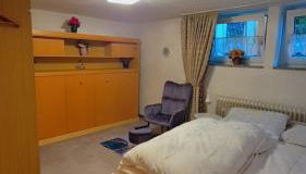 Einzelzimmer Wohnkeller in Oberhausen Alstaden für 3 Personen ohne Küche, Gefrierschrank und Mikrowelle Vorhanden!! - Foto 4