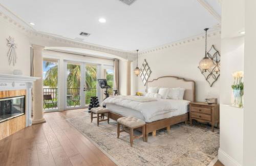 Near the Beach • Pool & Jacuzzi • Waterfront Villa - Foto 11