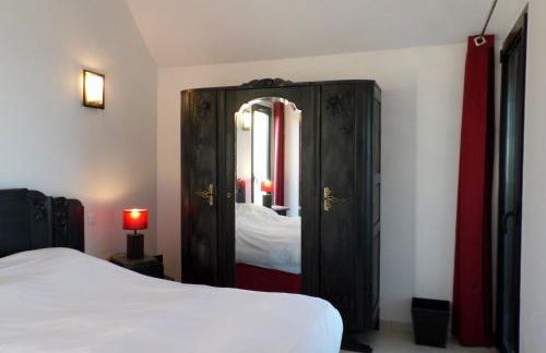 Gites "Bord de Mer" PMR ou "Arromanches" 2 chambres en FRONT DE MER à Asnelles , 3km d'Arromanches, 10km de Bayeux - Foto 10