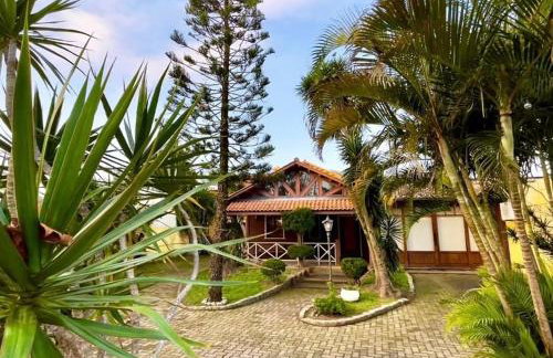 Ampla e luxuosa casa com áreas de lazer - Foto 12